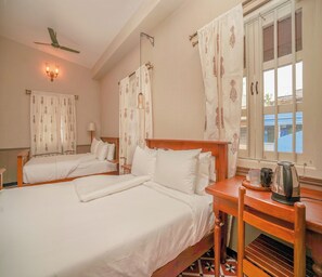 Chambre Quadruple Premium, vue ville | Vue sur la ville