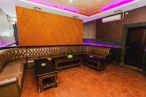 Karaoke room - Aurora Rooms Mutiara Bekasi (Bekasi)