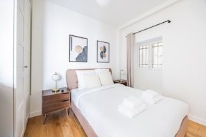 1 quarto, ferros/tábuas de passar roupa, Wi-Fi, roupa de cama