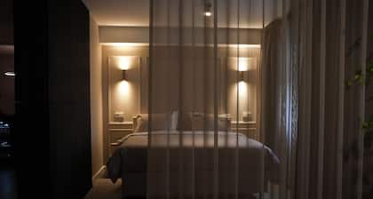 The Lodge Bed & Wellness Hotelchique Privesuite met Wellness Faciliteiten