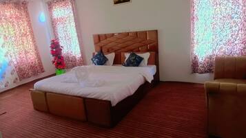 Deluxe Double Room | Free WiFi