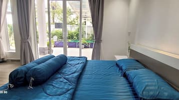 Basic Double Room, 1 King Bed, Garden View | Bed sheets
