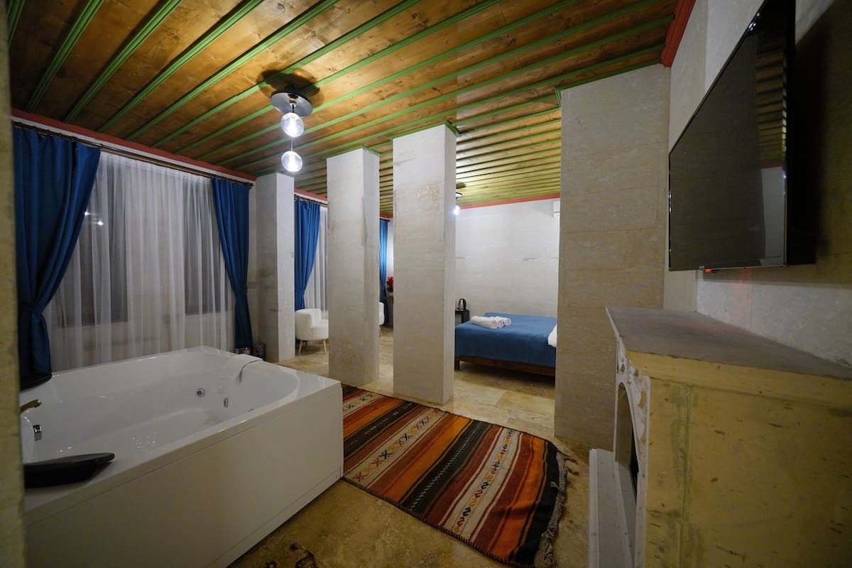 1 habitación, ropa de cama de alta calidad y minibar