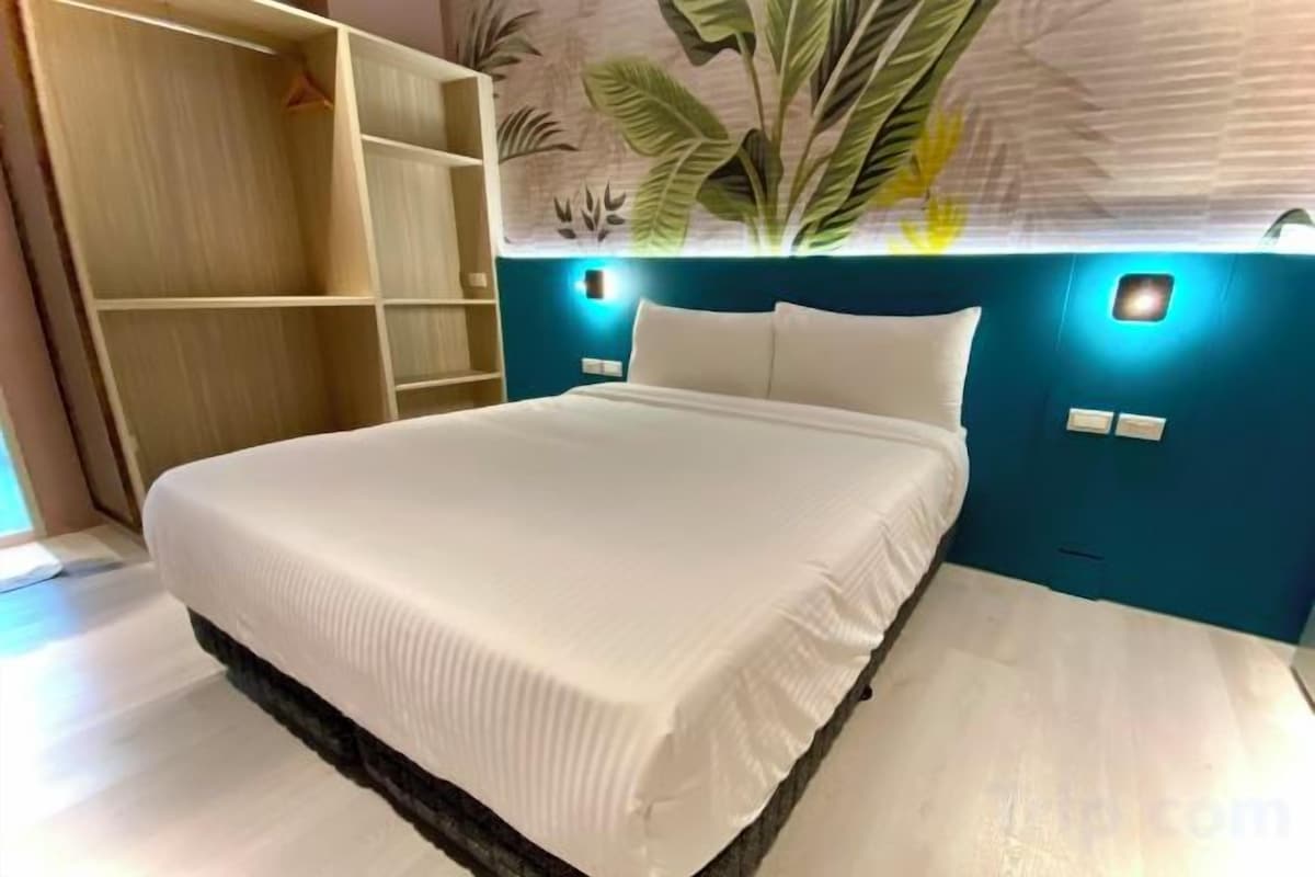 Ropa de cama hipoalergénica y escritorio