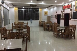 Unclassified image, 4 of 25, button - Shuangpai Wuchenglou Hotel (Shuangpai)