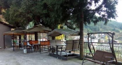 Shuangpai Wuchenglou Hotel