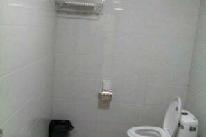 Bathroom - Shuangpai Wuchenglou Hotel (Shuangpai)