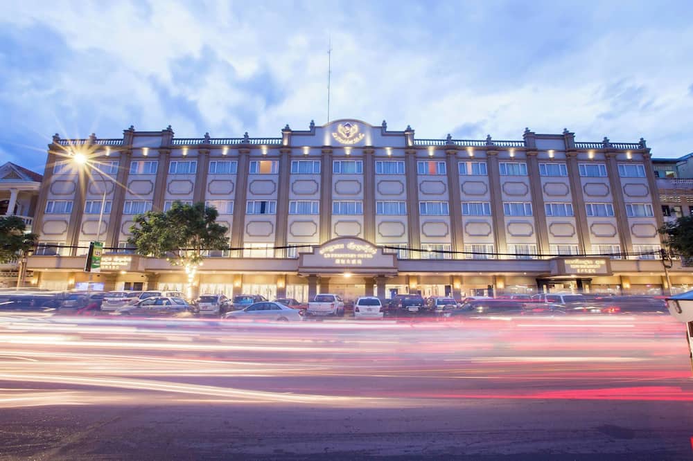 Le President Hotel