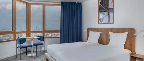 Studio, 2 Twin Beds | In-room safe, desk, laptop workspace, blackout drapes