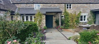 Daphne our shepherds hut