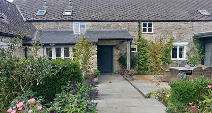 Daphne our shepherds hut