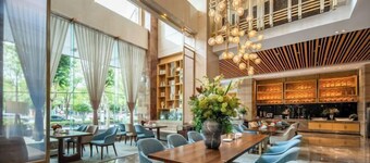 Wuhan Huazun Tianlun Hotel