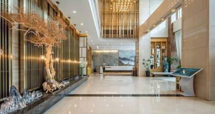 Wuhan Huazun Tianlun Hotel