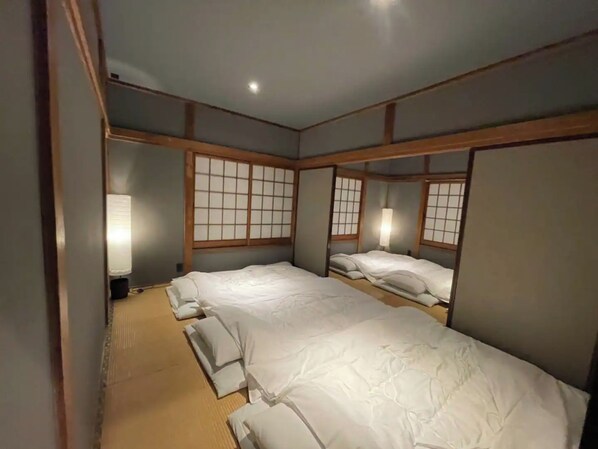 3 bedrooms, free WiFi, bed sheets