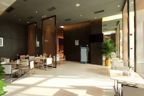 Ảnh chưa phân loại, 5 trong số 21 ảnh, nút