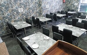 Daily buffet breakfast (INR 250 per person) - ShriGo Hotel Pushpa Residency (Haridwar)