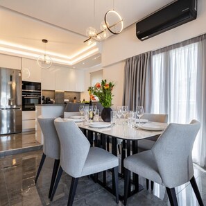 2 bedrooms - Parthenon View Luxury Penthouse (Athens)