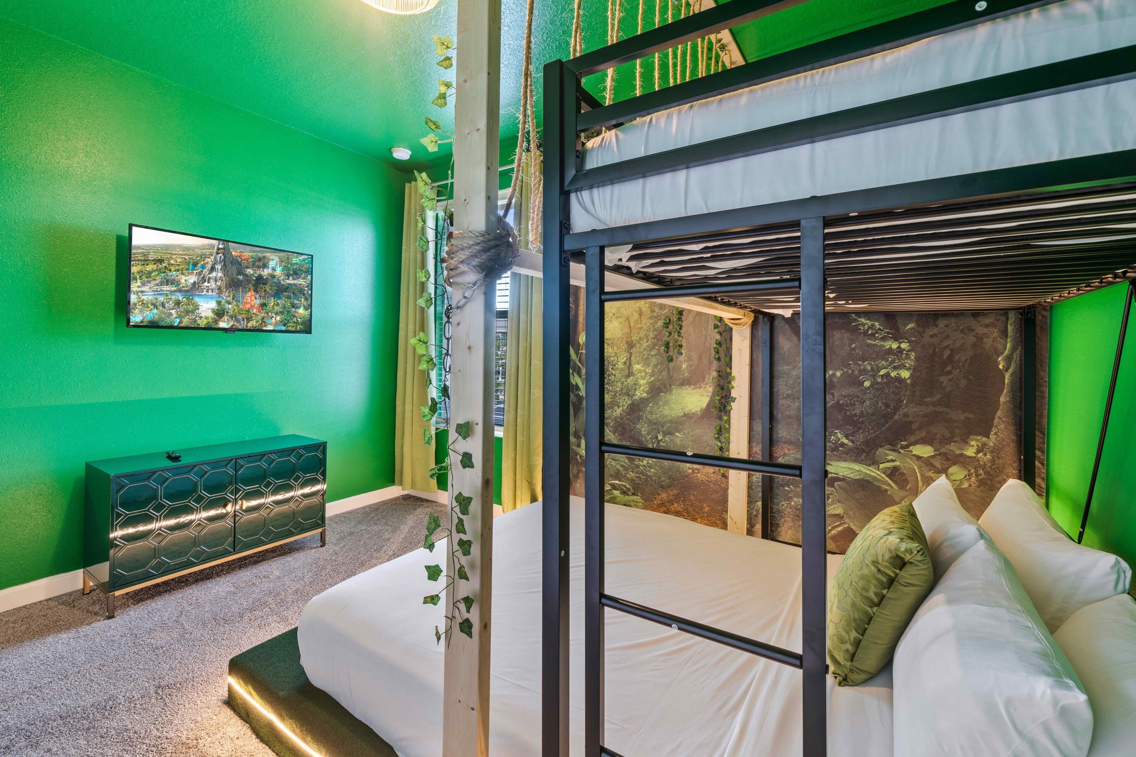 House (6 Bedrooms) | Property amenity