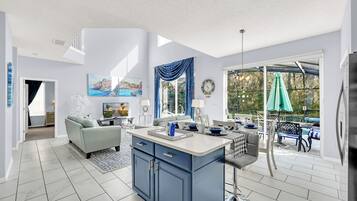 House (6 Bedrooms) | Property amenity