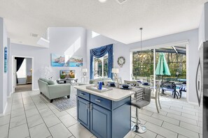 House (6 Bedrooms) | Property amenity