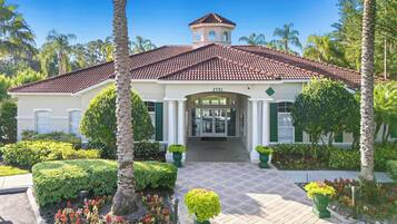 House (6 Bedrooms) | Property amenity