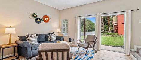 House (3 Bedrooms) | Front of property