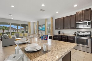 House (6 Bedrooms) | Property amenity - 7410 Marker Avenue (Kissimmee)