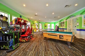 Game room - 2302 Butterfly Palm Way #302 (Kissimmee)