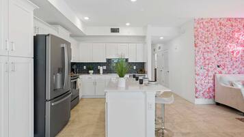 Apartment (2 Bedrooms) | Property amenity