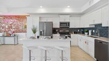 Apartment (2 Bedrooms) | Property amenity