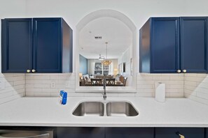 Apartment (3 Bedrooms) | Property amenity