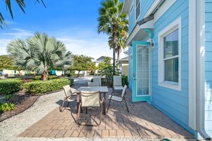 Cottage (4 Bedrooms) | Property amenity