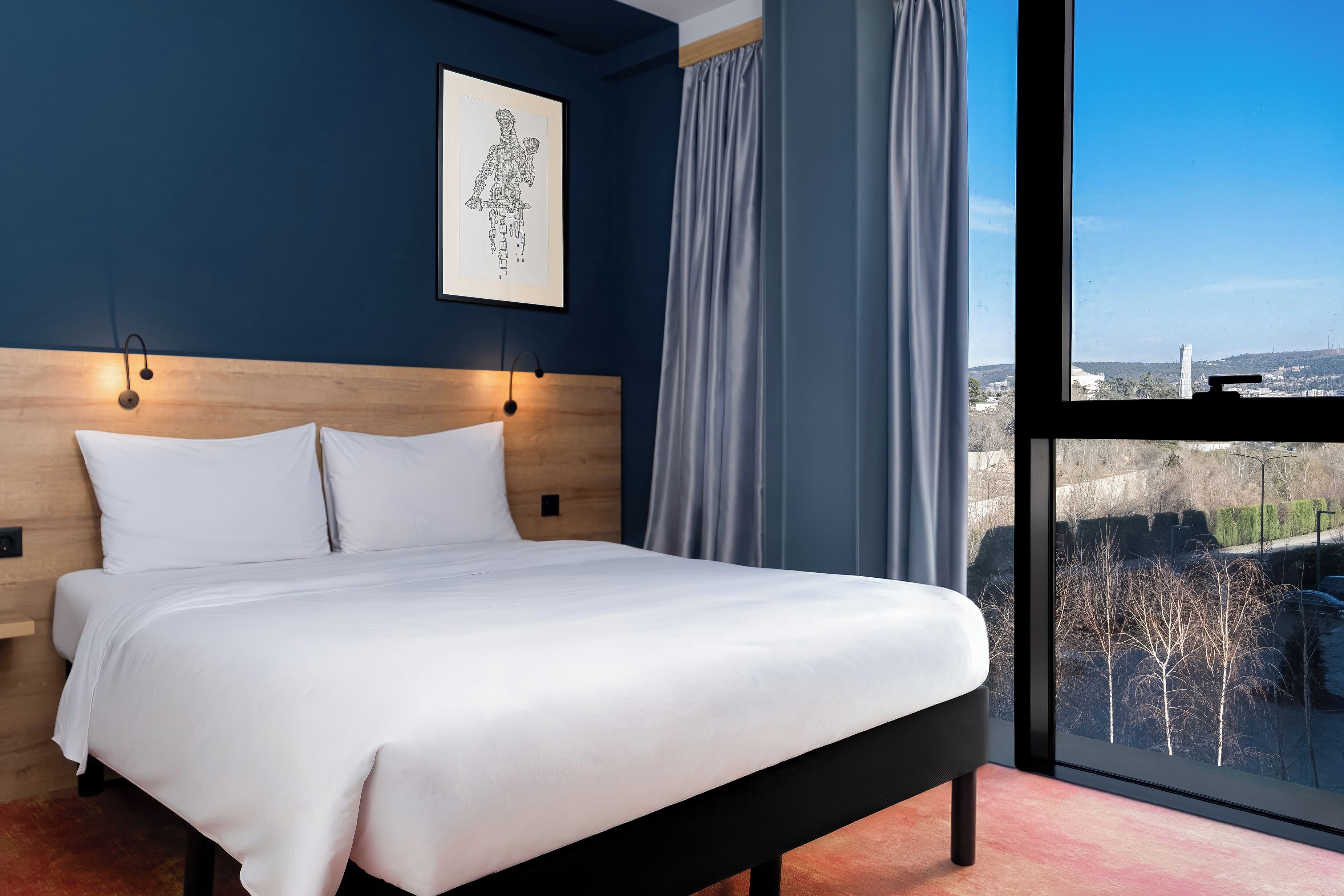 Superior Room, 1 Queen Bed (Pop Room)