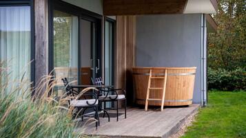 Suite, 1 kingsize bed | Geluiddichte muren, gratis wifi