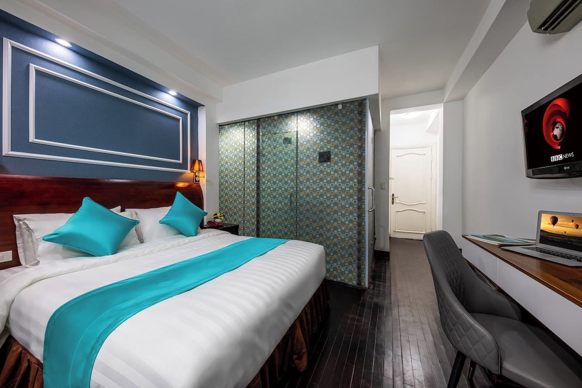 Ropa de cama hipoalergénica y minibar