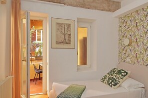 2 Schlafzimmer, Bügeleisen/Bügelbrett, kostenloses WLAN, Bettwäsche