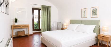 2 chambres, fer et planche Ă repasser, Wi-Fi gratuit, draps fournis