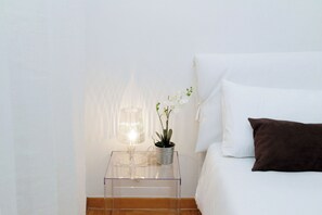 1 chambre, fer et planche à repasser, Wi-Fi gratuit, draps fournis