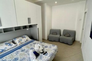 1 chambre, Wi-Fi gratuit, draps fournis
