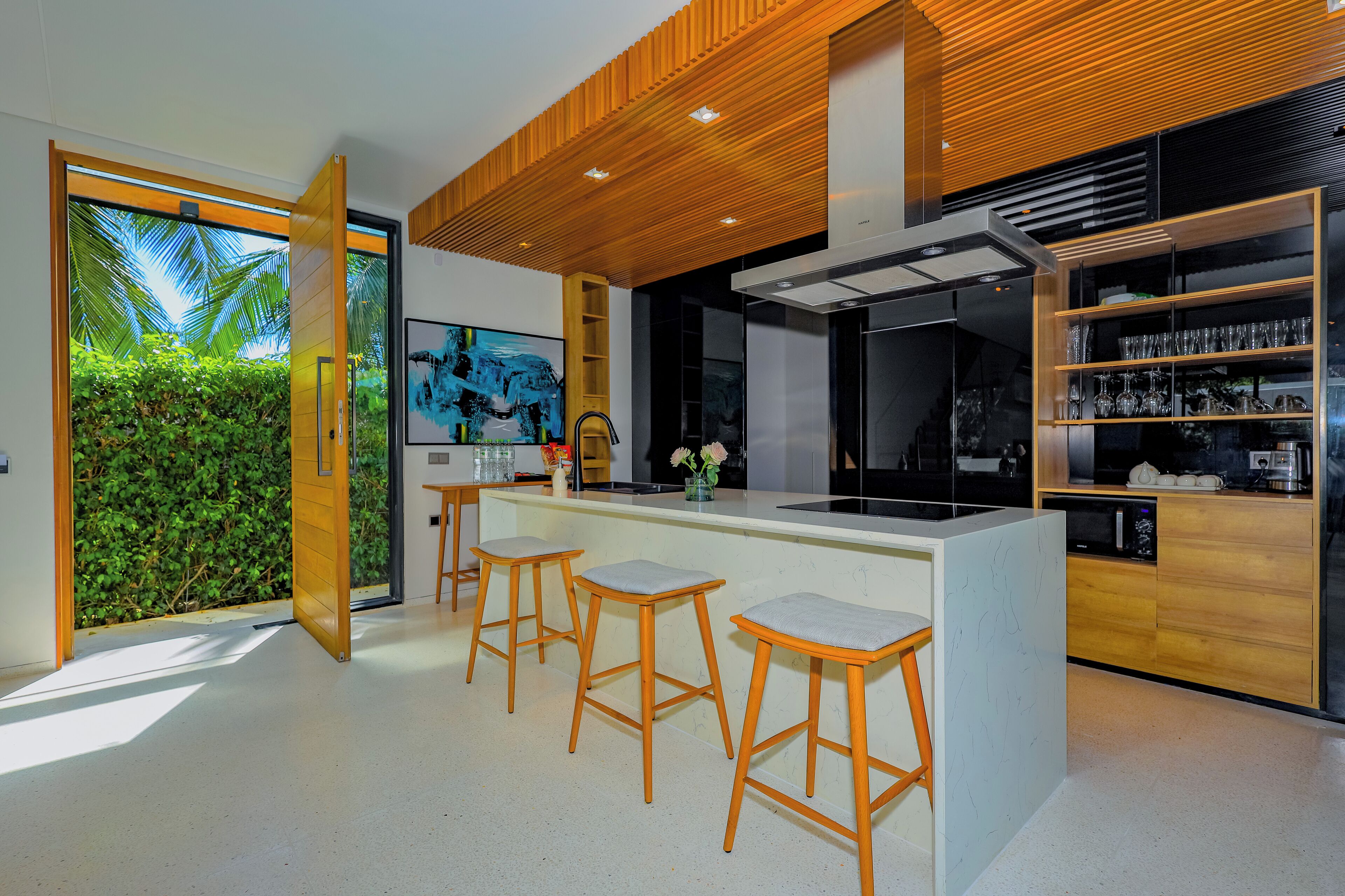 Luksusvilla, 4 soverom, bassengutsikt | Eget kjøkken | Kjøleskap, mikrobølgeovn, ovn og vannkoker