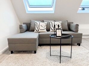 Televisor intel·ligent i llibres