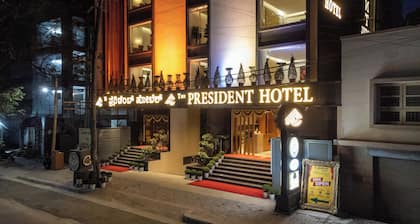 The President Hotel Kumara Park