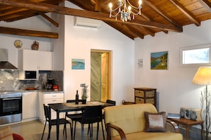 Living area - Porto Castello Villas Trade Winds (Skiathos)