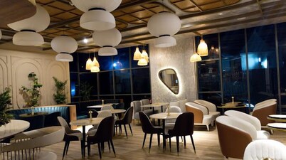 Vertus Hotel and Suites 