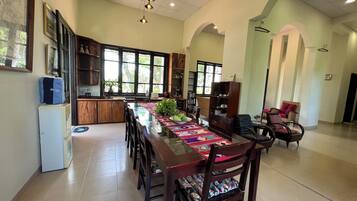 Appartement, terras, uitzicht op tuin | Woonruimte