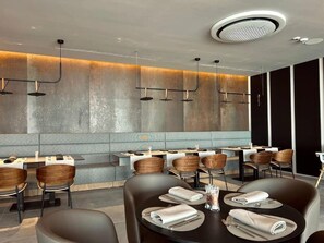 Free daily buffet breakfast - GRIFID Noa - Premium Ultra All Inclusive (Golden Sands)