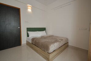 1 habitación, wifi y ropa de cama
