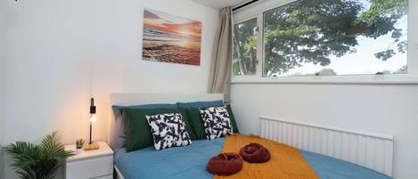 3 dormitorios, tabla de planchar con plancha, wifi y ropa de cama