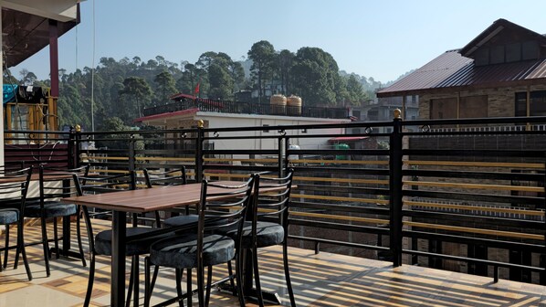 Deluxe tweepersoonskamer | Lakens van Egyptisch katoen, luxe beddengoed, gratis wifi