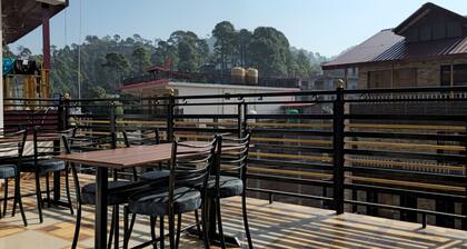 Hotel Twilight Banikhet Dalhousie